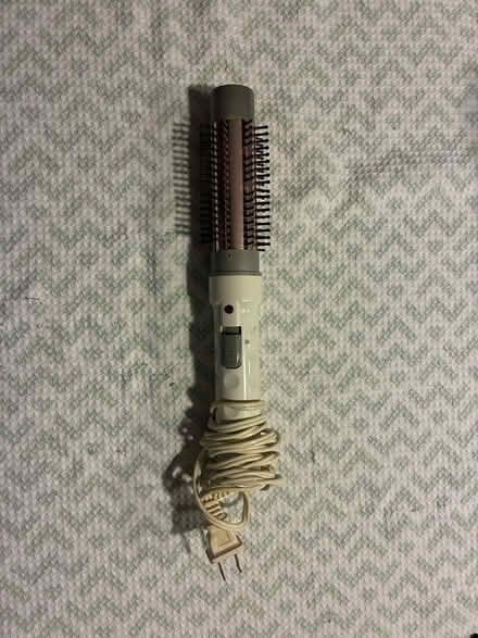 Photo of free Curling brushes (Smoky Hill Rd & Tower Rd) #1