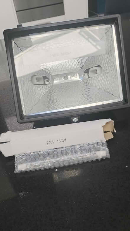 Photo of free 500W Halogen Floodlight - Black (Ruislip HA4) #2