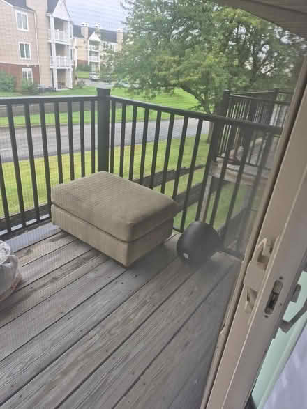 Photo of free couch chair with ottoman (Urbandale iowa) #3