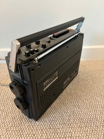 Photo of free "Vintage" Radio / Cassette Player (Greaves LA1) #4