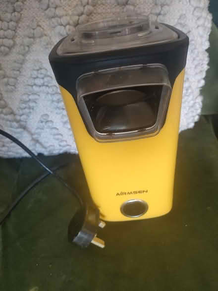 Photo of free Popcorn maker (Cutteslowe OX2) #1
