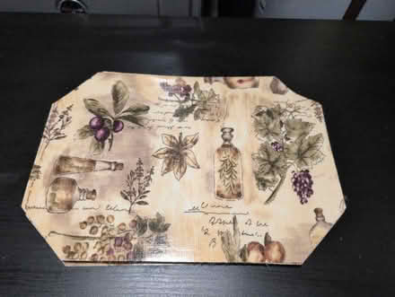 Photo of free 8 placemats (Brentwood) #1