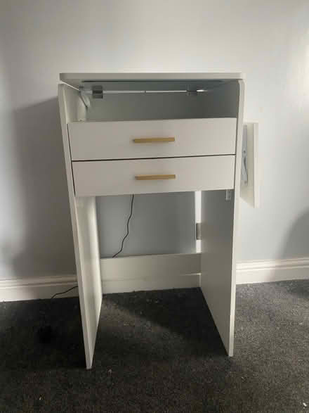 Photo of free Small dressing table (NG10 (Sandiacre)) #2