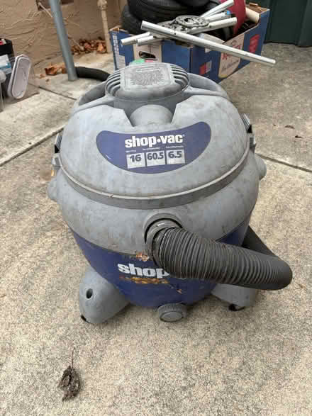 Photo of free Large shop vac (Cupertino north blaney) #2