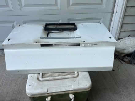 Photo of free Kitchen vent fan (Plainfield-rt.59+126) #1