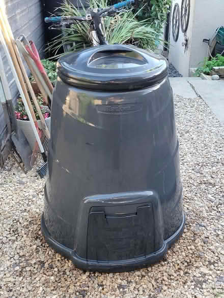 Photo of free Blackwell compost bin (Cheney Manor SN2) #1