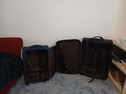 Photo of free luggage (Carrick Knowe EH12) #4