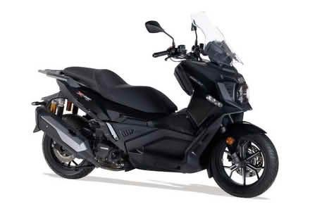 Photo of 125cc scooter or motorcycle (wn6) #1