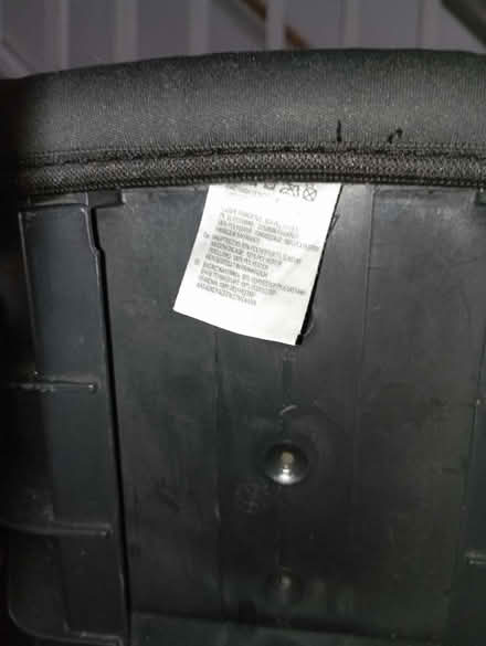 Photo of free Car seat (without straps) 15-36kg (CR44EX CR4) #4