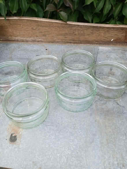 Photo of free 6 small Gu pots (Formby L37) #1