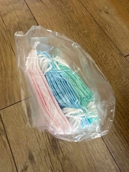 Photo of free Approx 30 blue/pink face masks (Lower Sunbury TW16) #2