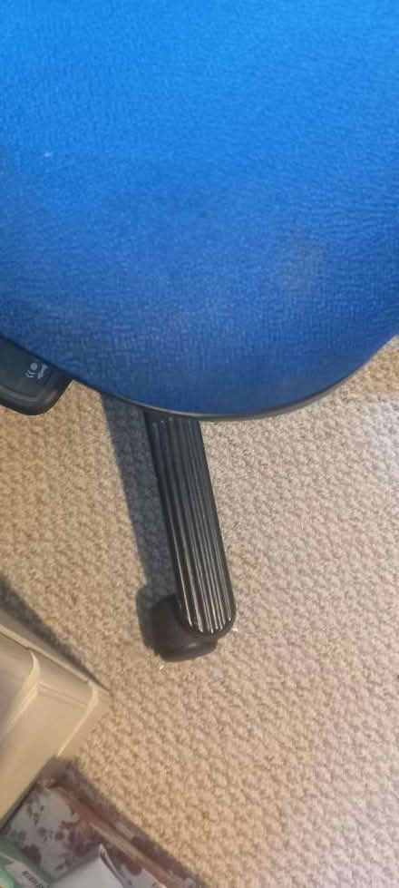 Photo of free Adjustable Office chair (Newtown RG1) #4