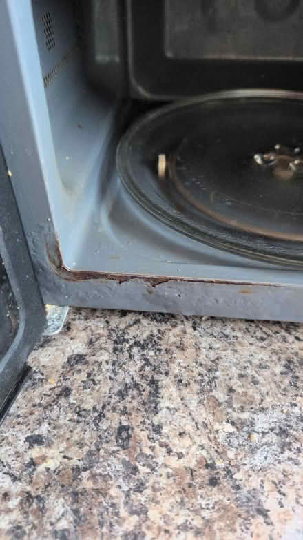 Photo of free Microwave (E6 5RN) #4