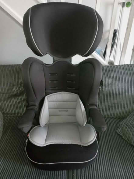 Photo of free Car seat (without straps) 15-36kg (CR44EX CR4) #3