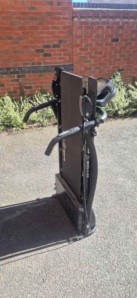 Photo of free Running machine (Great Leighs CM3) #3