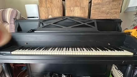 Photo of free Full size piano (Prince of Wales and Baseline) #2