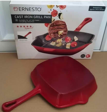 Photo of free Cast Iron Grill Pan (Aldershot, GU12) #2