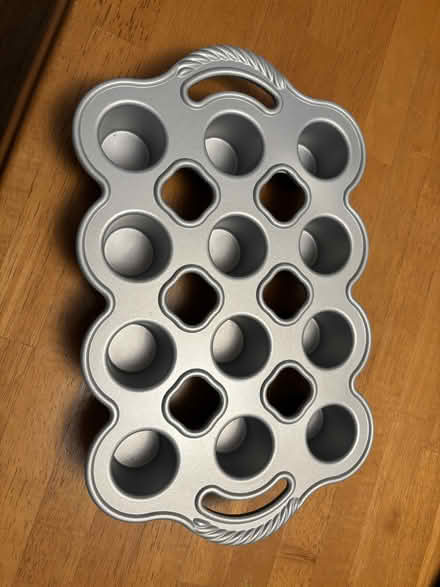 Photo of free Popover pan (North Cambridge) #1