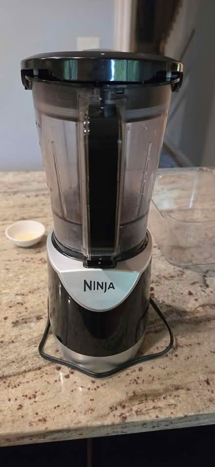 Photo of free Ninja blender (13 1/2 and Farmington) #1