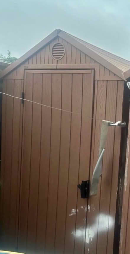 Photo of garden shed (Canning Town e16) #1