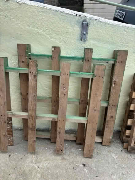Photo of free pallets (Abraham Heights LA1) #1