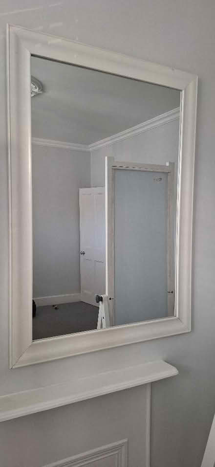 Photo of free Large mirror (Lion Gate TW9) #1