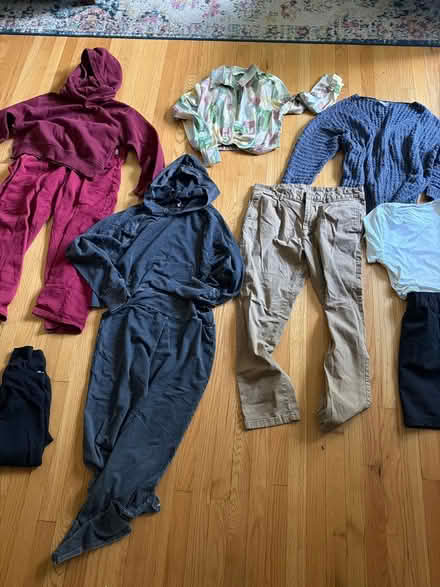 Photo of free Women’s clothing (Roselle, Il) #1