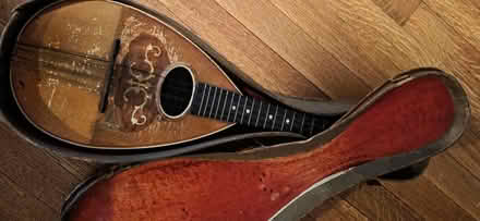 Photo of free Mandolin needs TLC (20010, mt. pleasant) #2