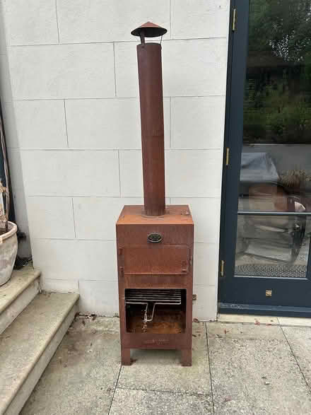 Photo of free Landmann steel outdoor pizza oven (Tooting Bec/Balham SW17) #2