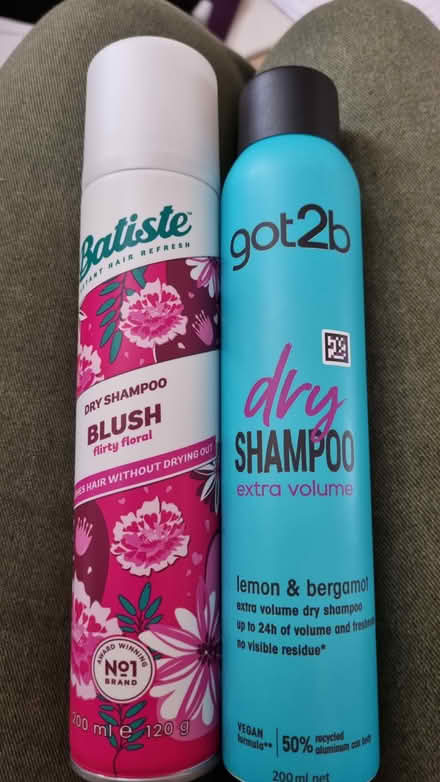 Photo of free Dry shampoos (New Haw KT15) #1
