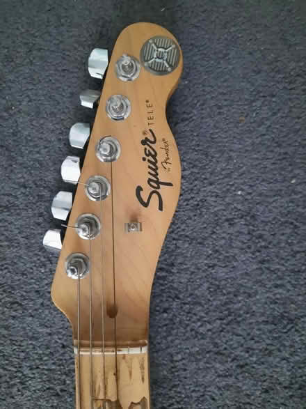 Photo of free Electric guitar (Greenwich, SE10) #3