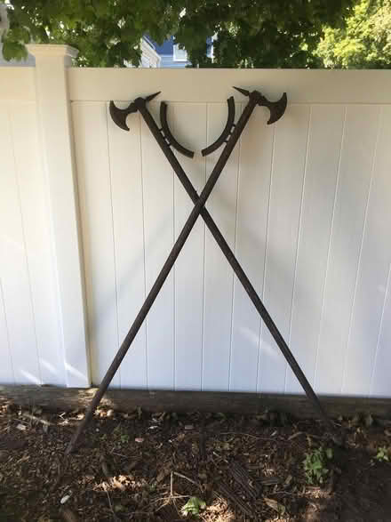 Photo of free pair of decorative wooden axes (Near Reading train station) #1