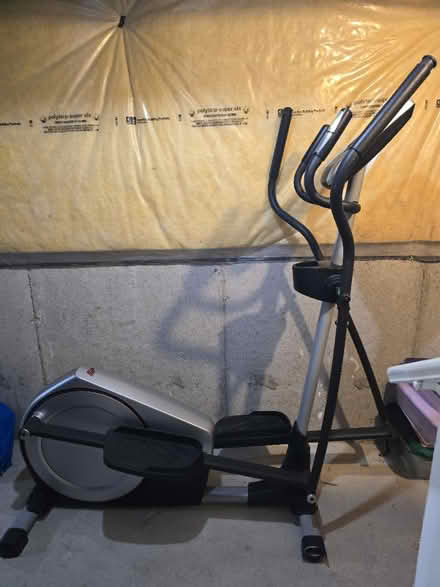 Photo of free elliptical machine (9th line&hoover park dr.) #1