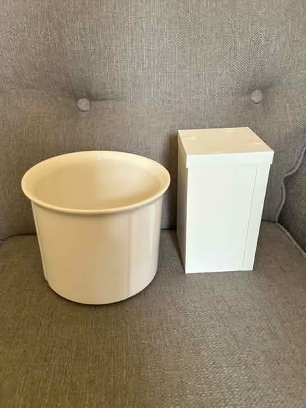 Photo of free Ceramic plant pot and plant stand (Halewood L26) #1