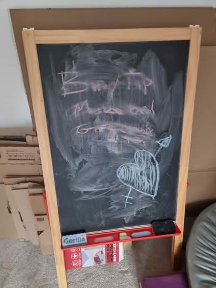 Photo of free IKEA Kids Easel. White/black board (Alexandra Park M14) #3