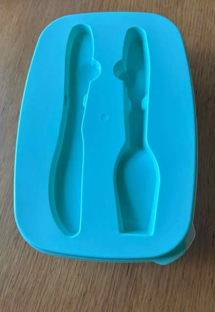Photo of free Lunch box (Kippington TN13) #1