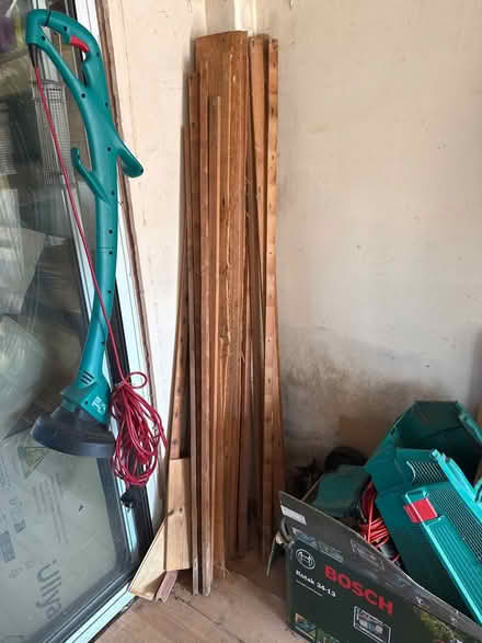 Photo of free Quantity of scrap wood (Earls Colne CO6) #1