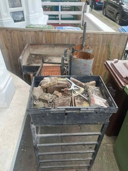 Photo of free BBQ outdoor kitchen set up (SE14, Nunhead) #1