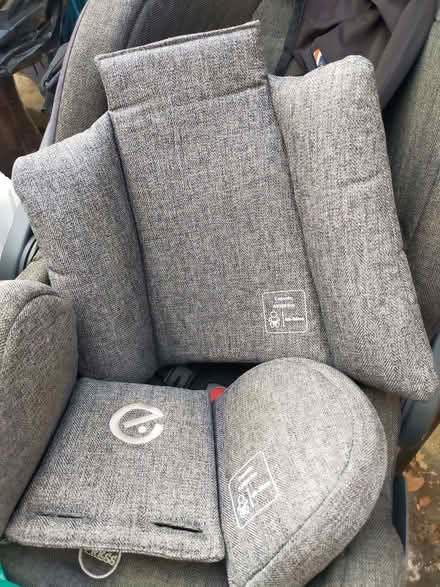 Photo of free Baby car seat (Little Wenlock TF6) #3