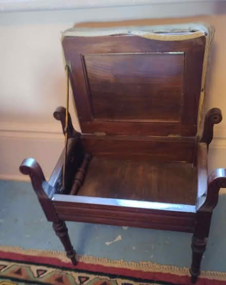 Photo of free Piano stool (West Marina TN38) #3