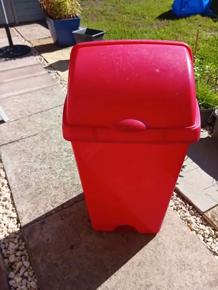 Photo of free red swing kitchen bin (Belvidere SY2) #1