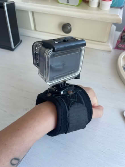 Photo of free Working GoPro Hero 5 (New Malden/SW20) #2