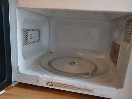 Photo of free Microwave oven (Castle MK40) #3