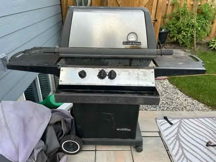 Photo of free BBQ with cover and propane tank (Carlingwood) #2