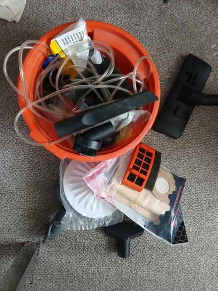 Photo of free Vax vacuum cleaner & carpet washer (Uxbridge UB10) #3
