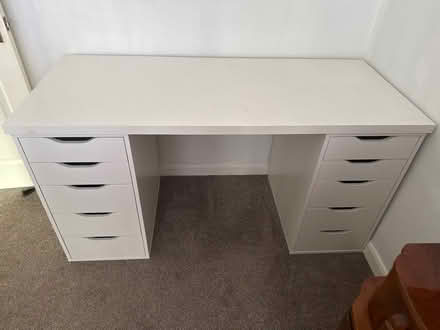 Photo of free Desk (Burnham SL1) #2