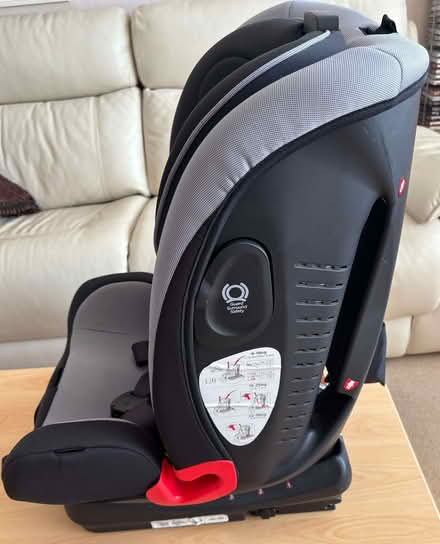 Photo of free Jolie Child Car Seat (Enfield EN2) #3