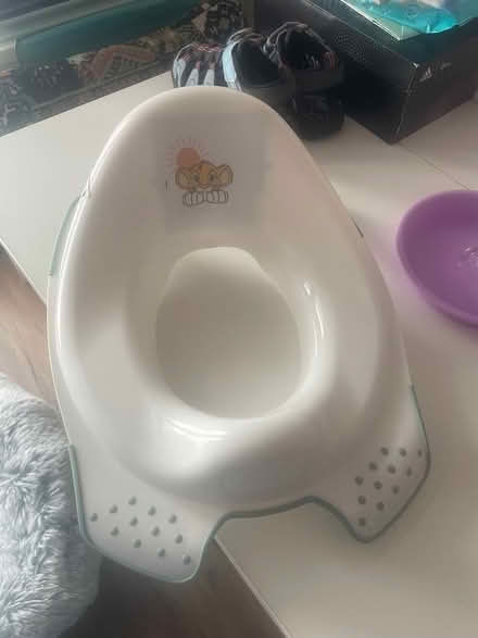 Photo of free Brand new kids toilet trainer seat (Southend on sea Essex) #1