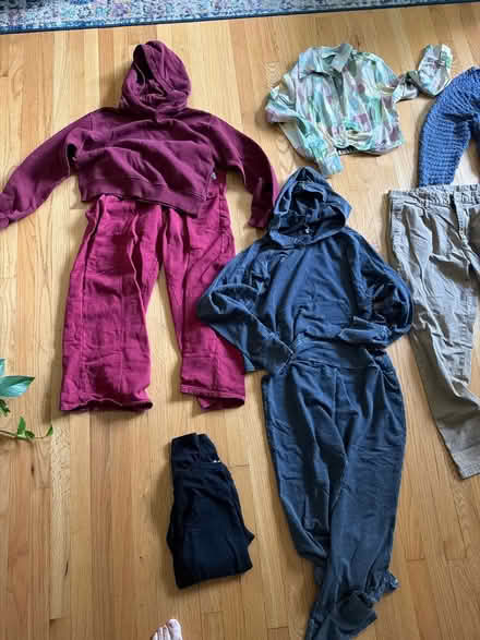 Photo of free Women’s clothing (Roselle, Il) #3