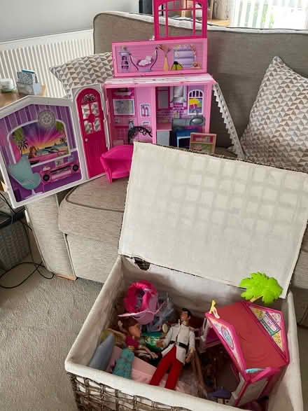 Photo of free Barbie type dolls and accessories (Norcot RG30) #1